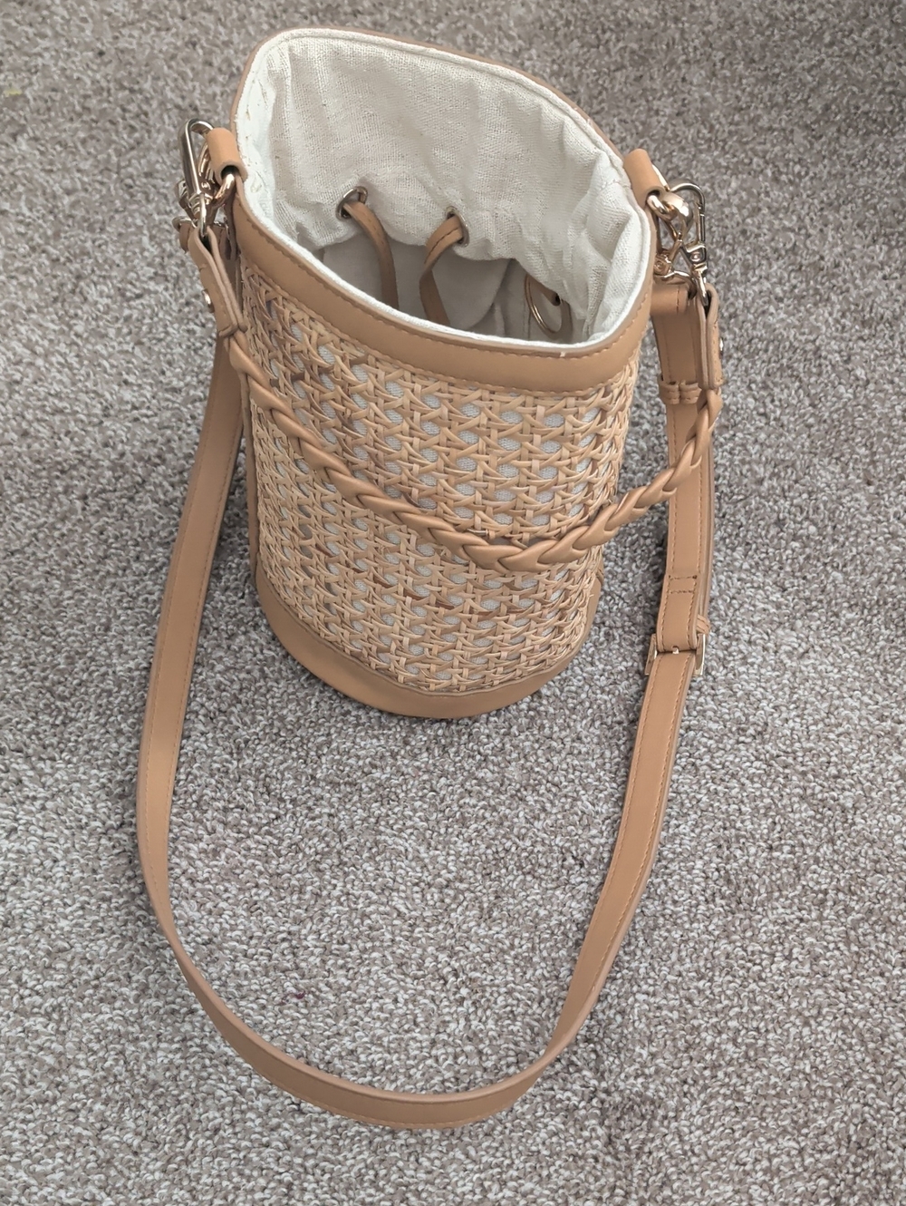 Woven Bucket Crossbody Bag in Tan